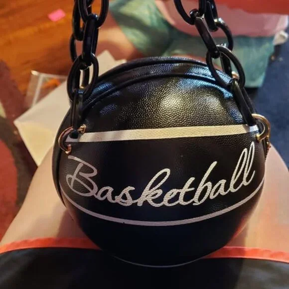 2 basketball purses - Picture 2 of 3